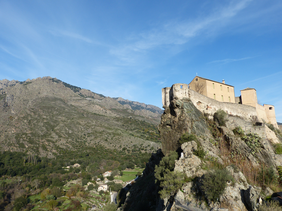 La citadelle perchée de Corte