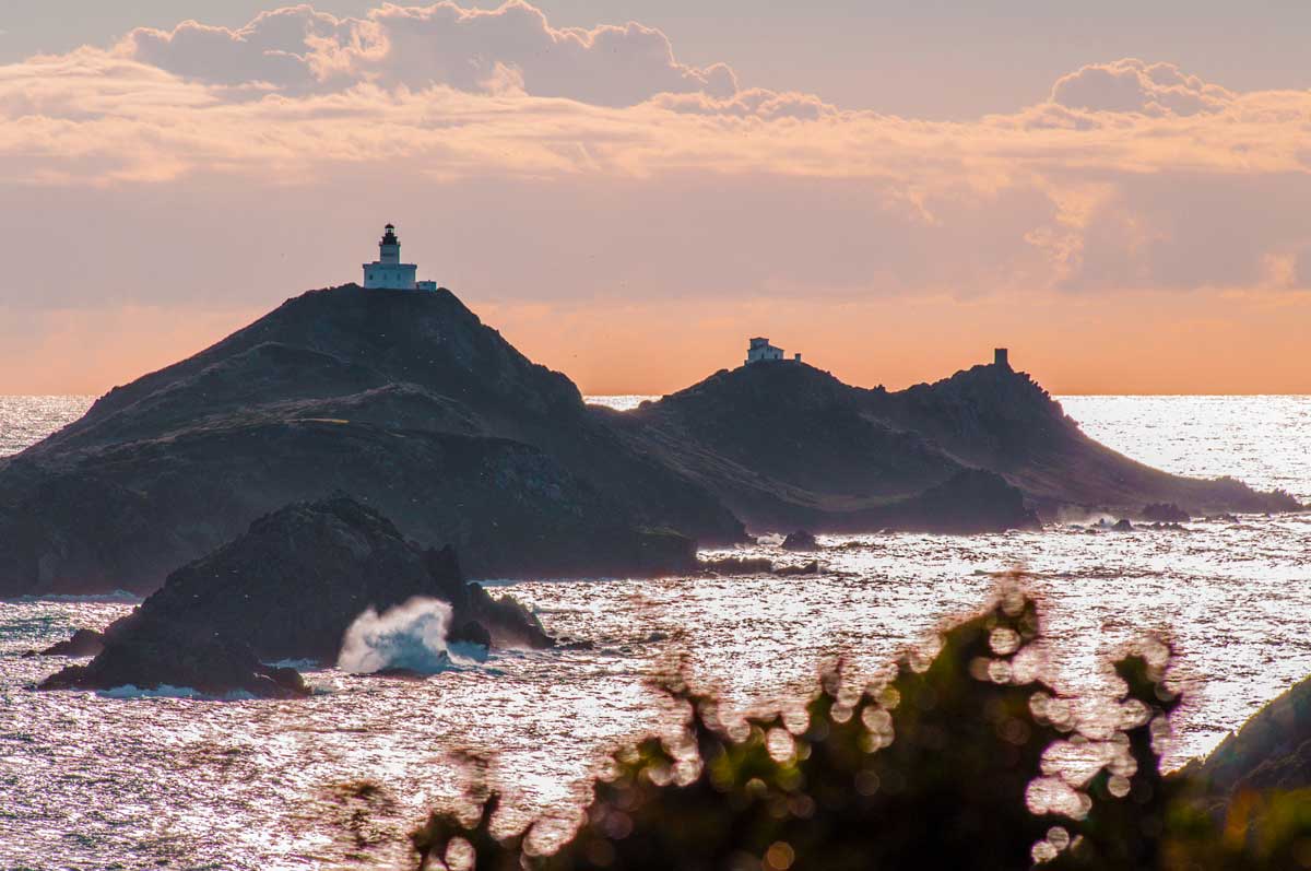 Ajaccio -Les Îles sanguinaires au coucher du soleil