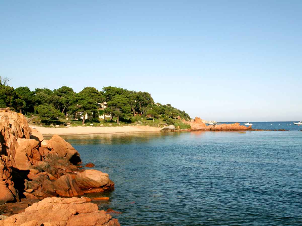 Plage de Cala Rossa