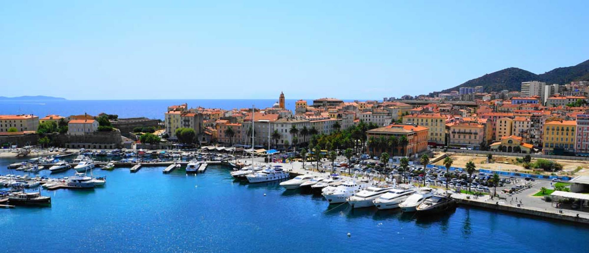 Port Tino Rossi à Ajaccio