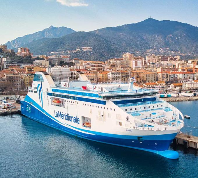 La Méridionale - Le Piana dans le post d'Ajaccio