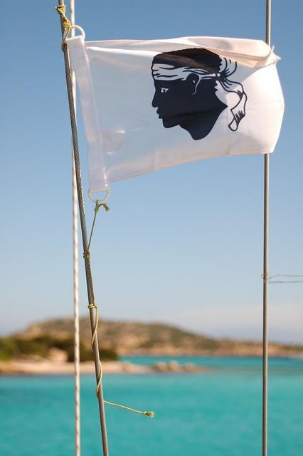 Drapeau Corse en tissu A bandera Corsa