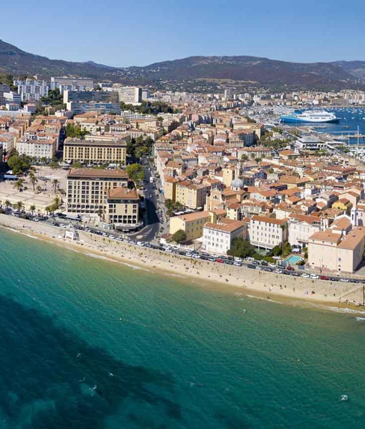 Vue aérienne d'Ajaccio