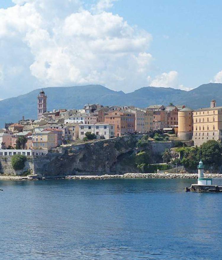 Bastia-vieux-port